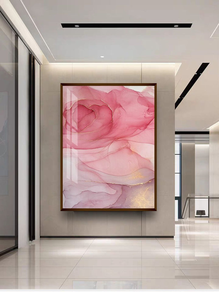 Blushing Golden Veined Blooms