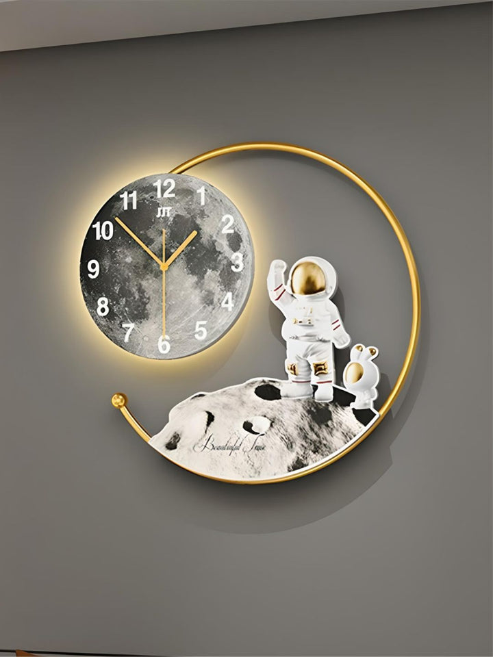 Abstract shaped wall clock