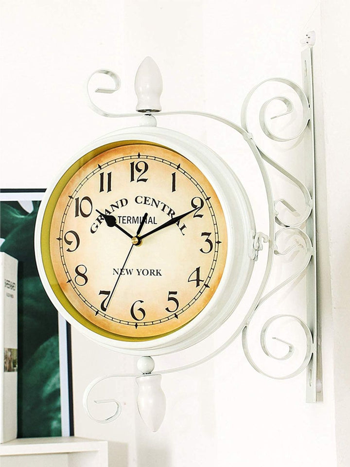 Abstract shaped wall clock