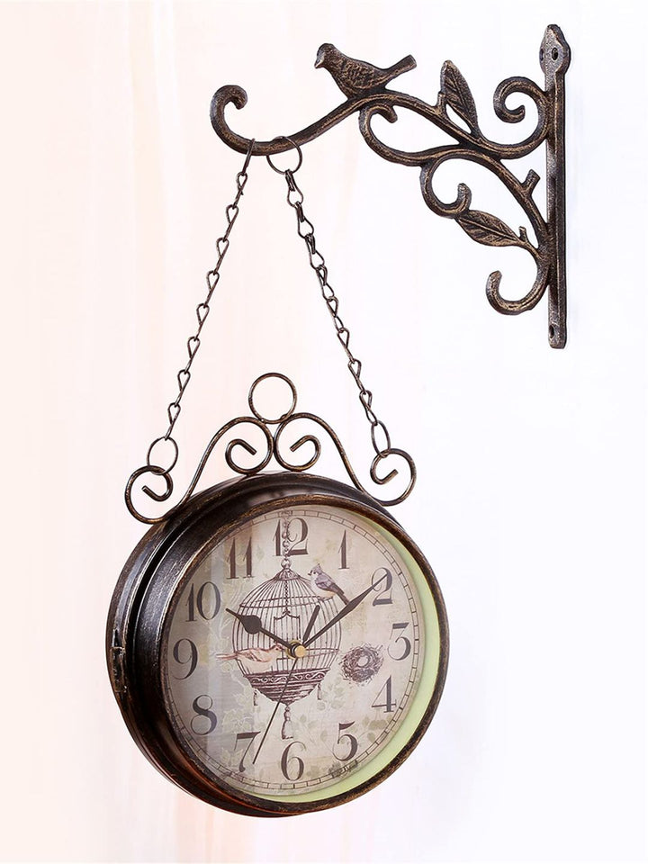 Abstract shaped wall clock