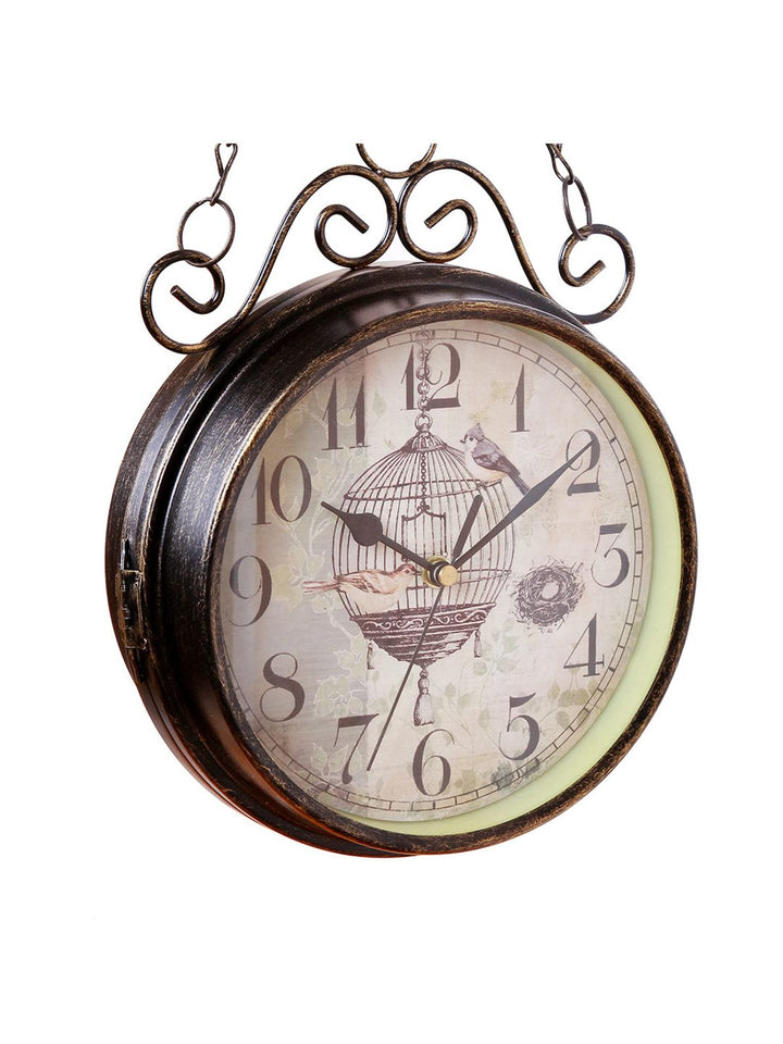 Abstract shaped wall clock