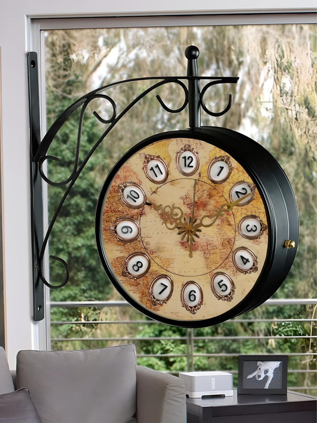 Abstract shaped wall clock