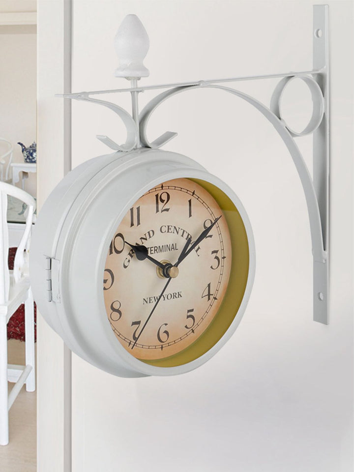 Abstract shaped wall clock