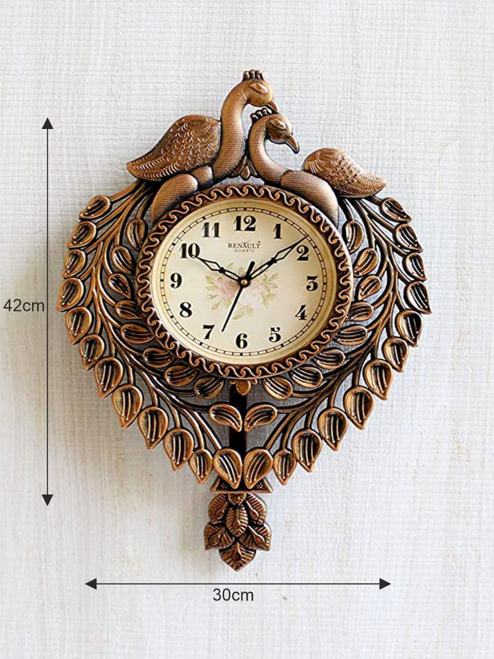 Abstract shaped wall clock