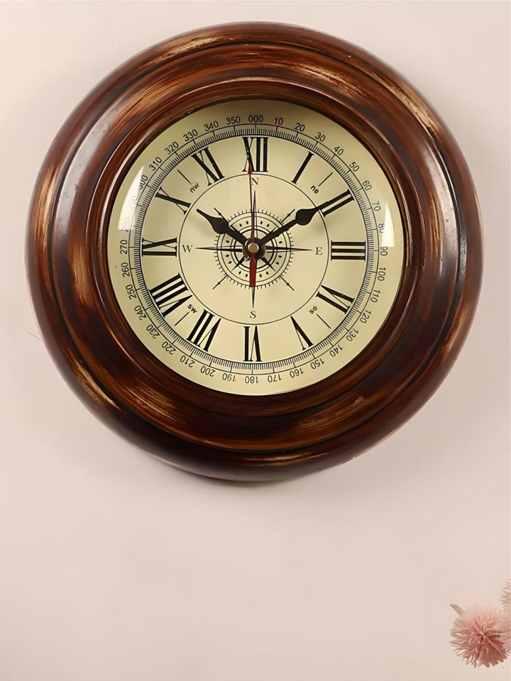 Abstract shaped wall clock