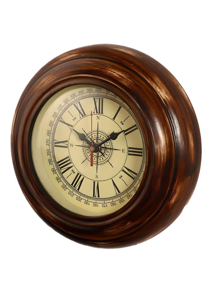 Abstract shaped wall clock