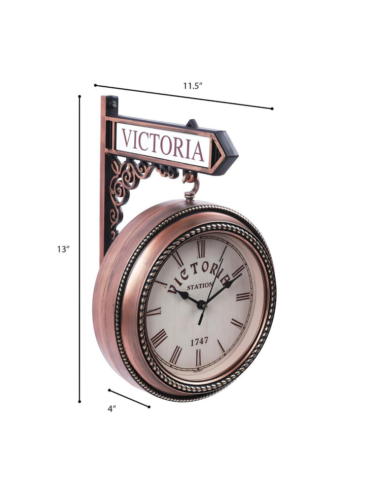 Abstract shaped wall clock