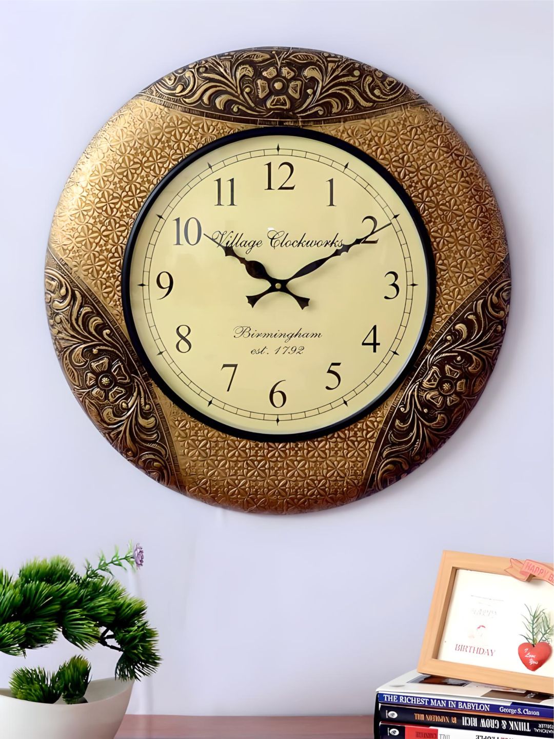 Abstract shaped wall clock