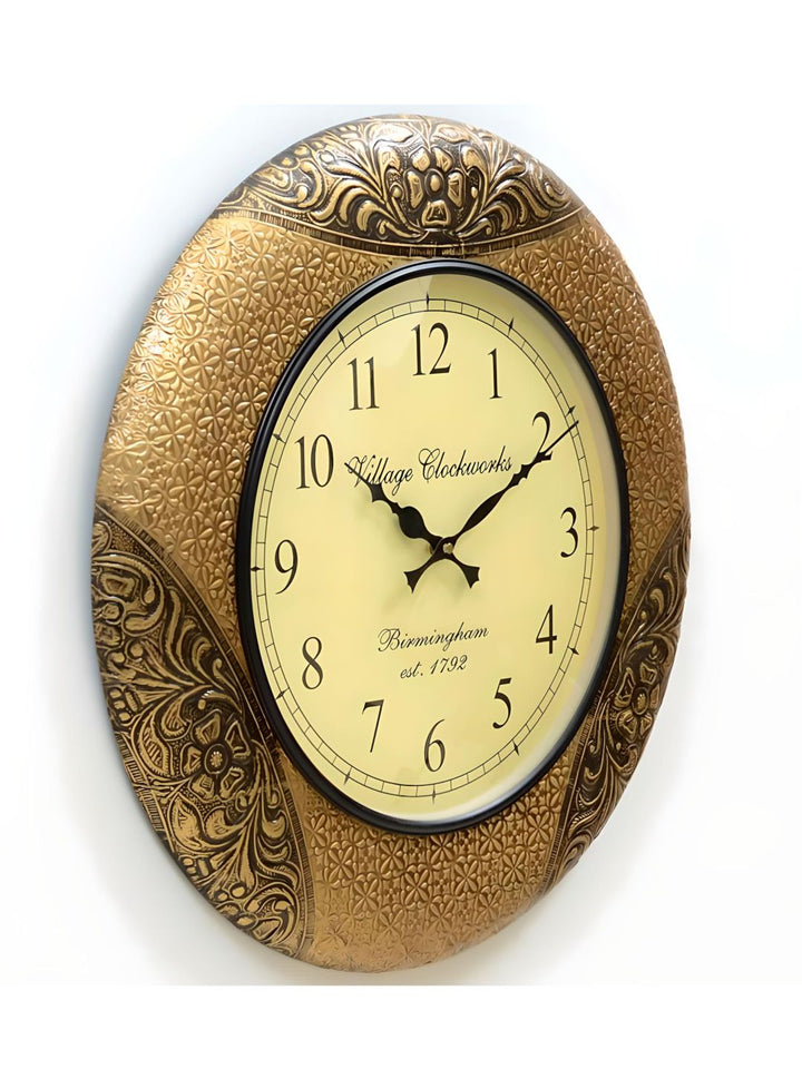 Abstract shaped wall clock