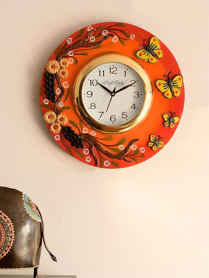 Abstract shaped wall clock