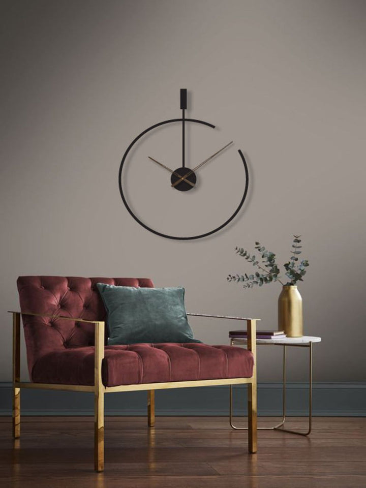 Abstract shaped wall clock