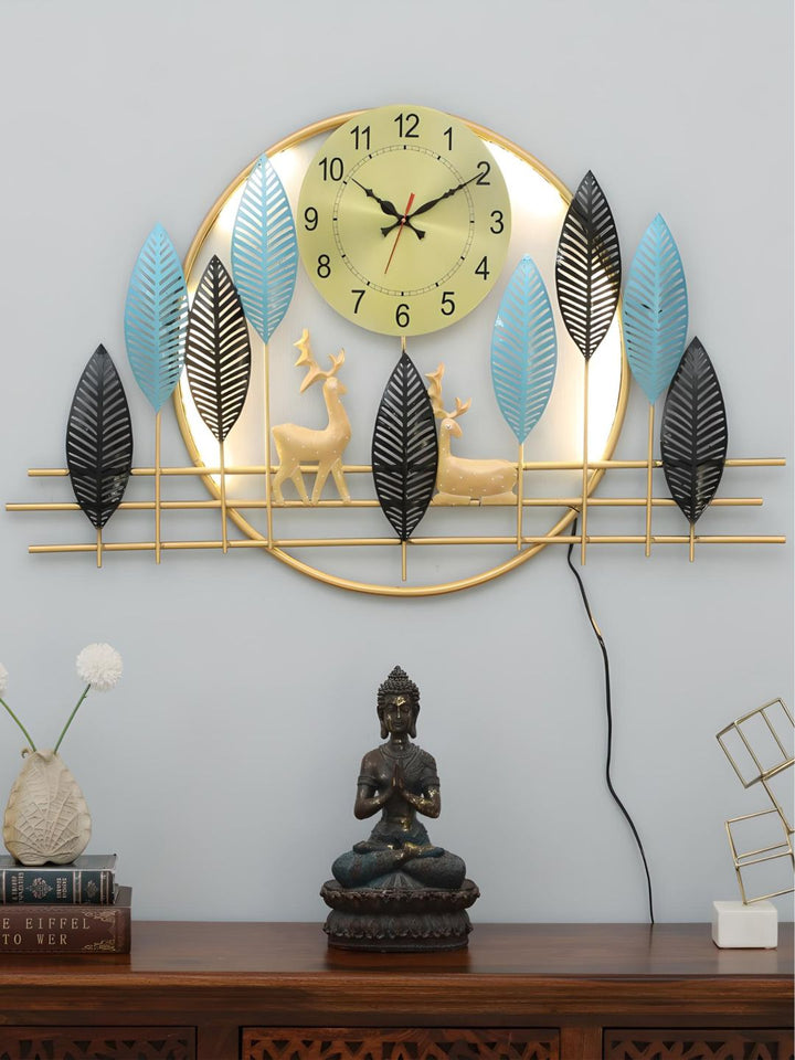 Abstract shaped wall clock