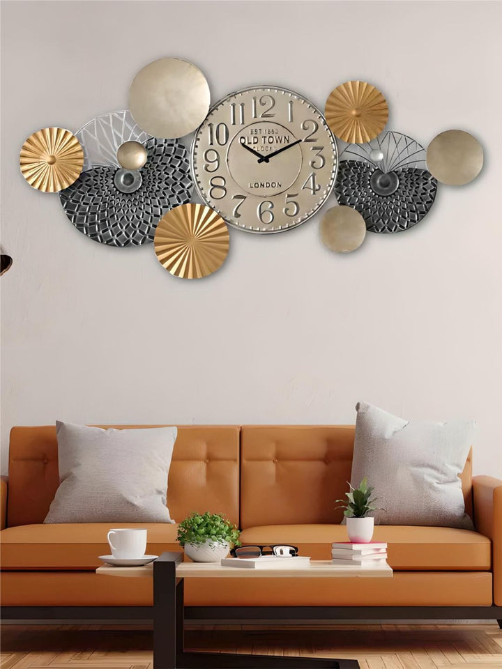 Abstract shaped wall clock