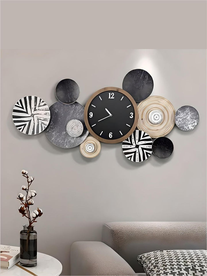 Abstract shaped wall clock