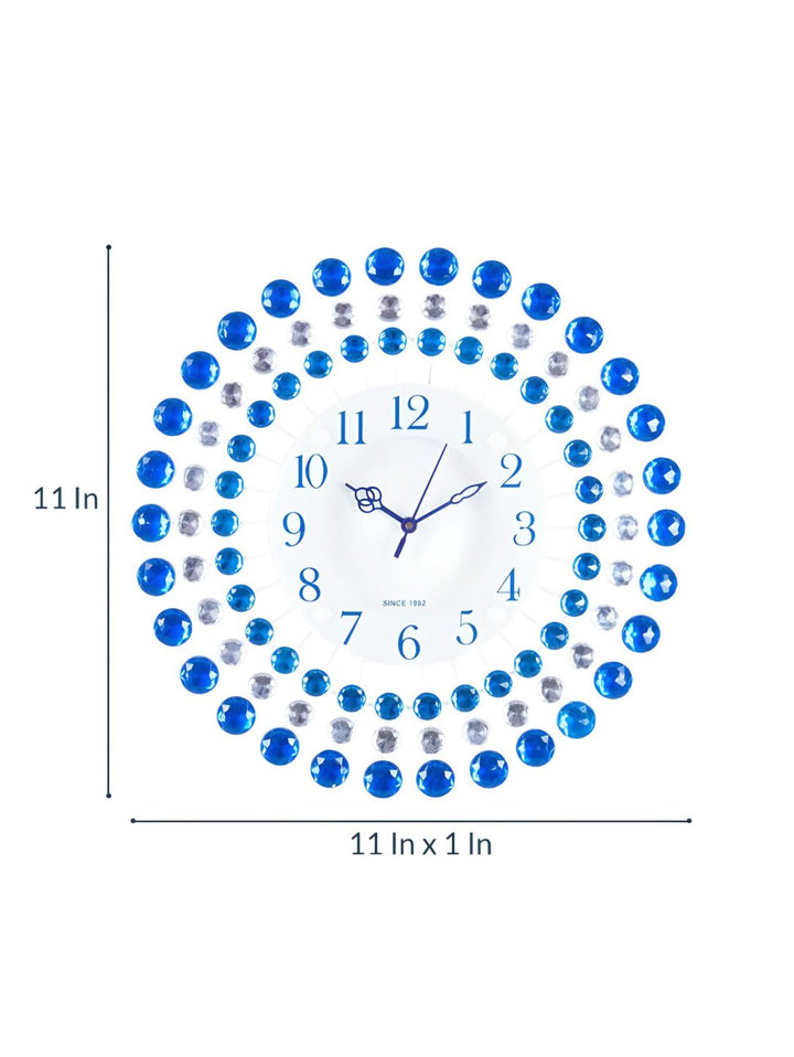 Abstract shaped wall clock