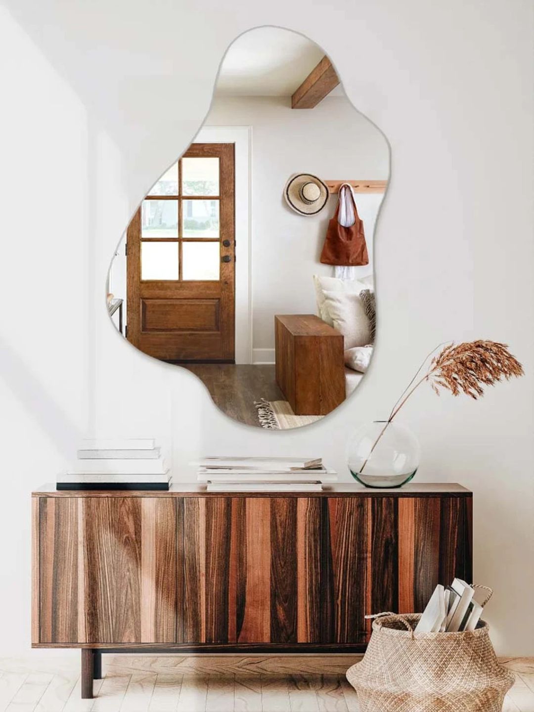 Assymetric Mirrors