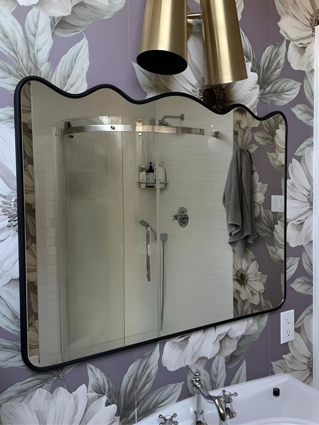 Assymetric Mirrors
