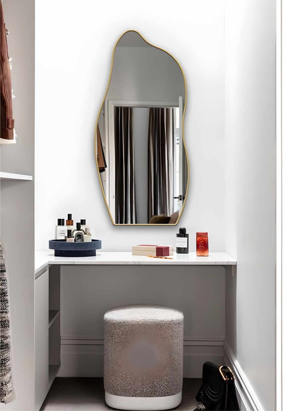 Assymetric Mirrors