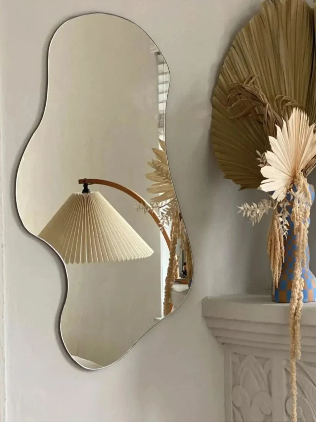 Assymetric Mirrors