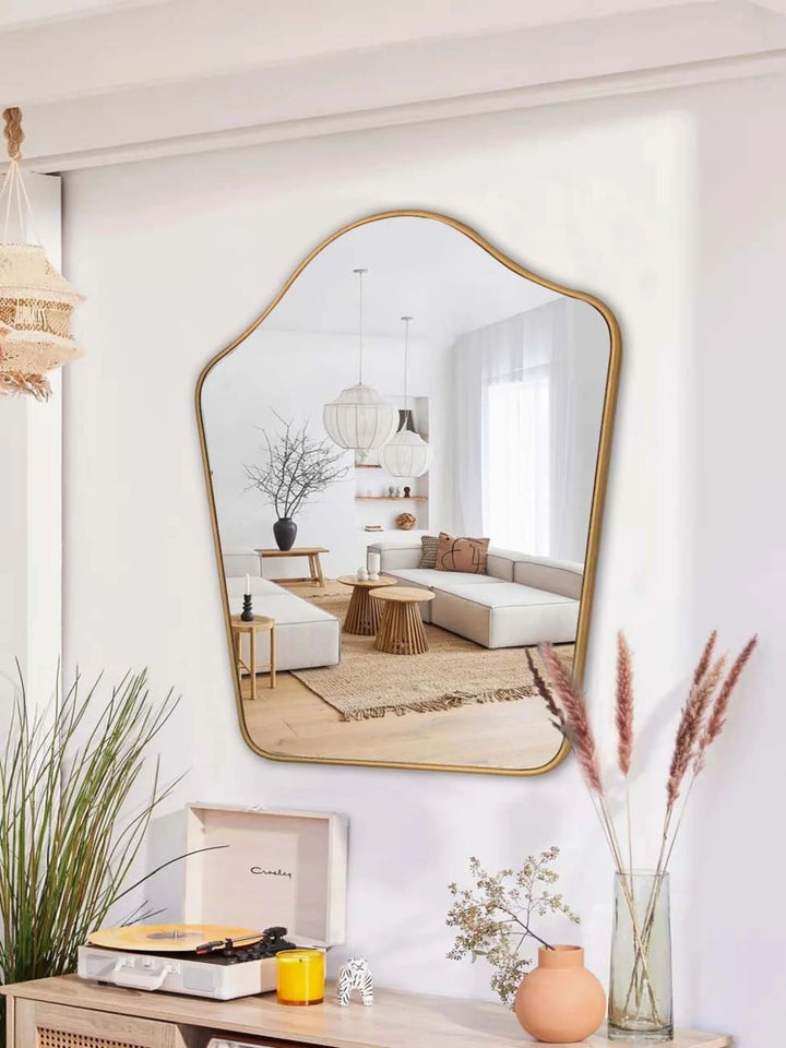 Assymetric Mirrors