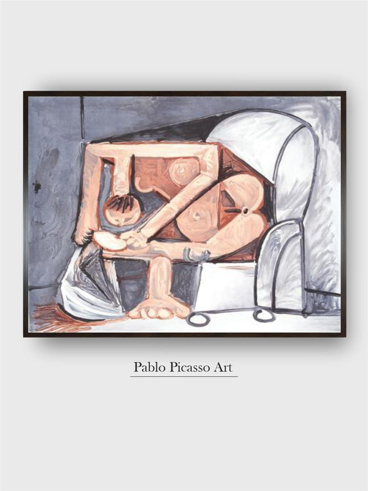Femme A La Toilette by Pablo Picasso