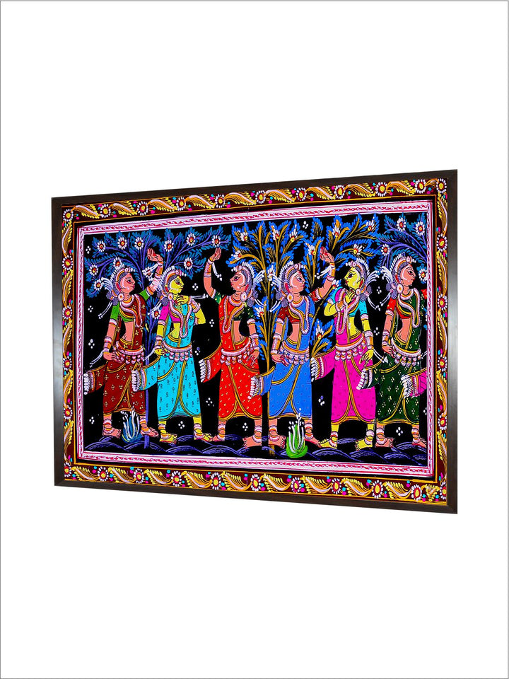 "Madhubani Printed Framed Canvas Wall Art''