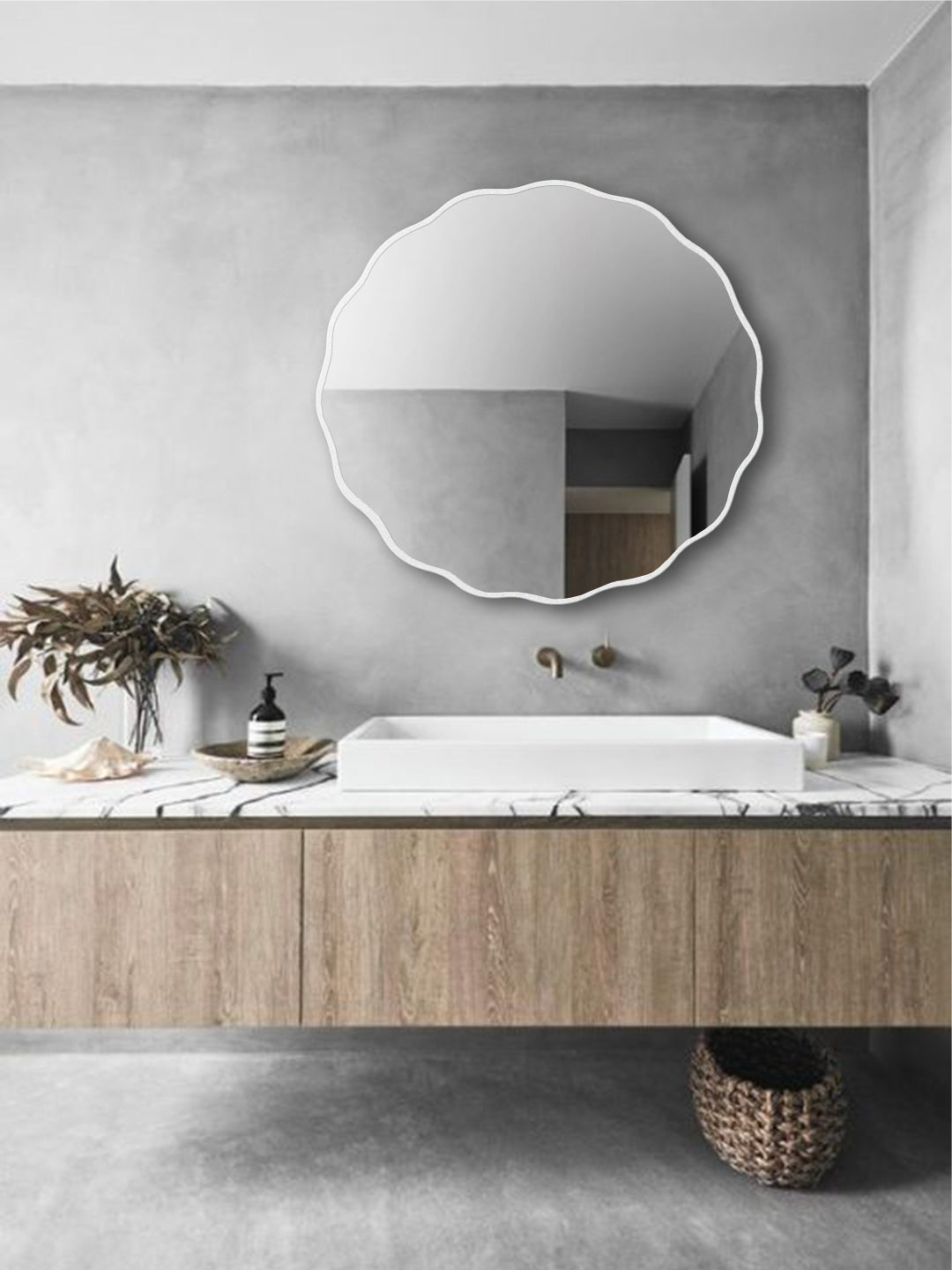 Assymetric Mirrors