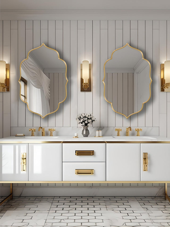 Assymetric Mirrors