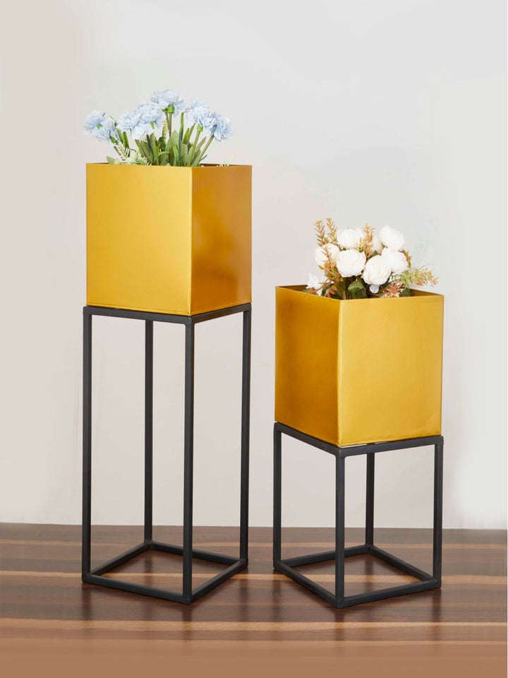 Metal Planter